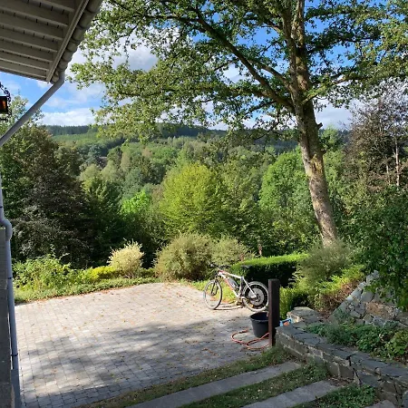 L'adret De Lesse Privat bolig Libin